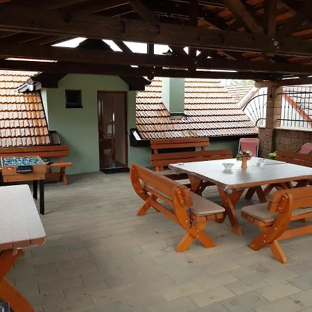 Sklep U Cejku Nyaraló *